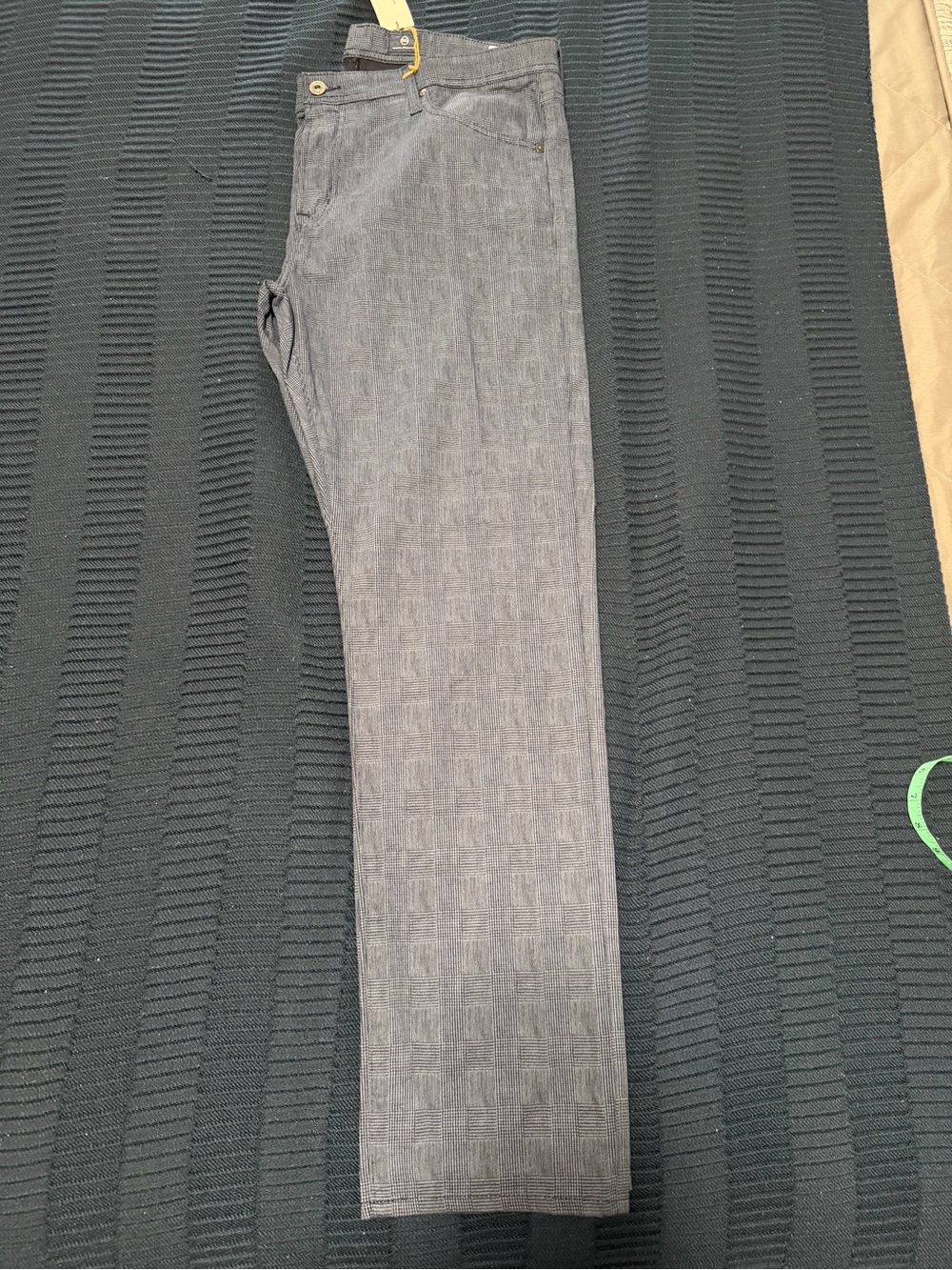 AG Adriano Goldschmied pants in "The Everett" cut Size 38*32